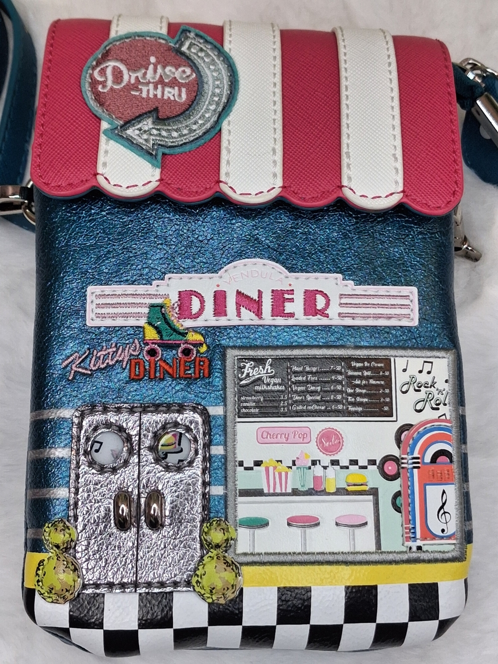 NWT Vendula London Kitty's Diner Crossbody Phone Pouch K61472911 & Dust Bag